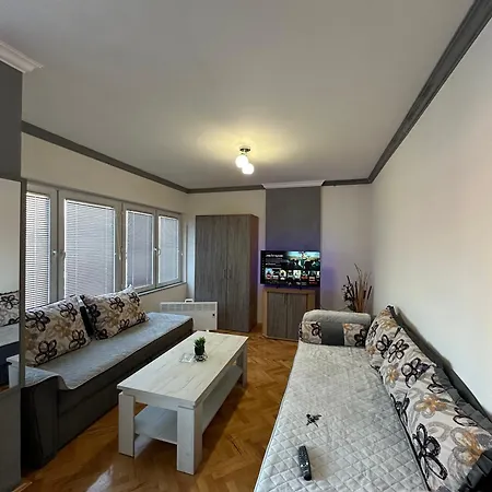 Stan U Centru Grada *